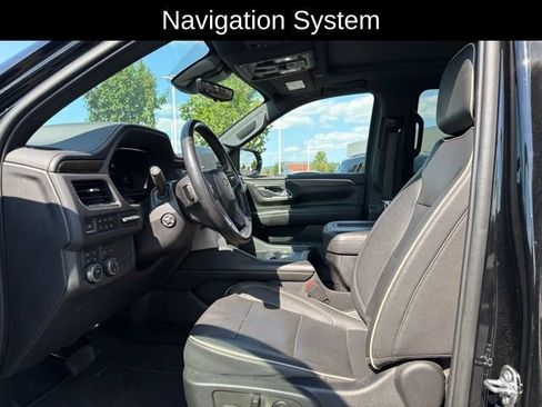 Used 2023 Chevrolet Suburban Premier AWD/4WD image 5