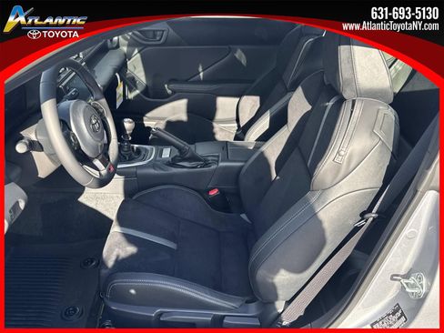 New 2026 Toyota GR86 Premium image 8