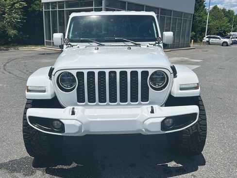 Used 2021 Jeep Gladiator Overland AWD/4WD image 8