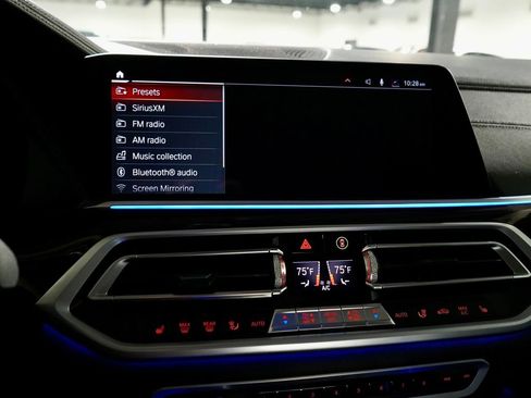 Used 2020 BMW X7 xDrive40i w/ Premium Package image 20