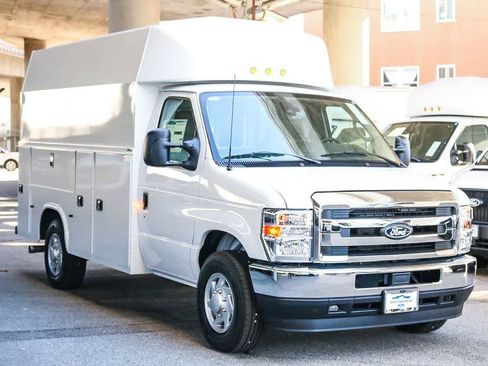 New 2026 Ford E-350 and Econoline 350 Super Duty w/ Power Equipment Group image 3