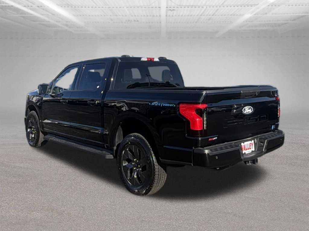 Used 2025 Ford F150 Lightning Flash AWD/4WD image 9