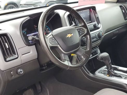 Used 2020 Chevrolet Colorado LT w/ Safety Package image 9