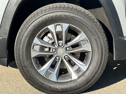 Used 2026 Chevrolet Equinox LT w/ Convenience Package II image 29