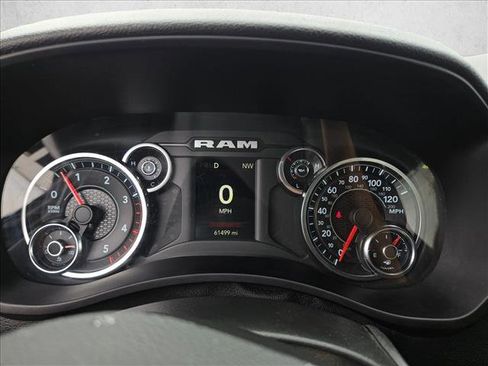 Used 2022 RAM 2500 Big Horn w/ Cold Weather Group AWD/4WD image 19