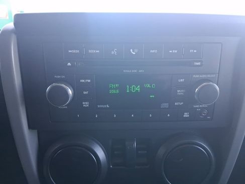 Used 2009 Jeep Wrangler X AWD/4WD image 18