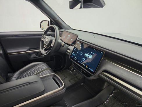 Used 2024 Rivian R1S Adventure Quad AWD/4WD image 15