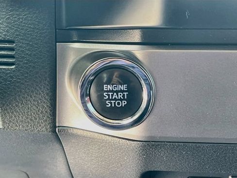 Used 2023 Toyota Tacoma SR5 w/ Technology Package RWD image 19
