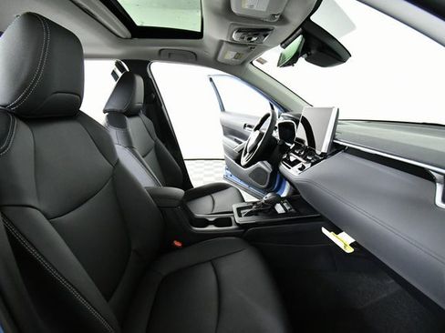 New 2026 Toyota Corolla Cross XLE image 23