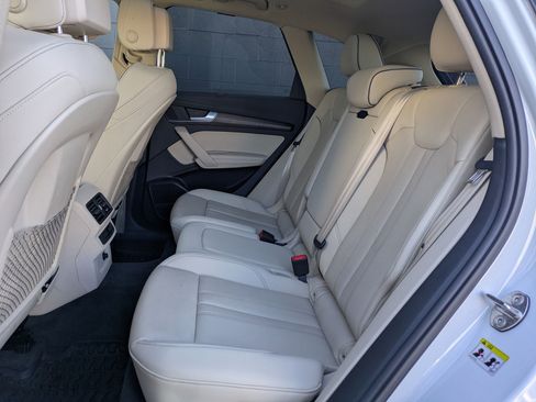 Used 2025 Audi Q5 2.0T Premium Plus w/ Premium Plus Package image 26