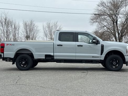 New 2026 Ford F350 XL w/ STX Appearance Package AWD/4WD image 8