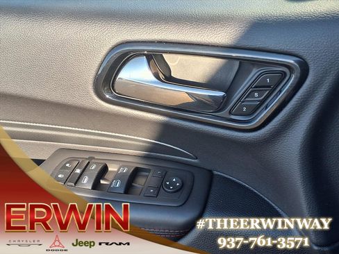 Certified 2024 Dodge Durango GT image 18