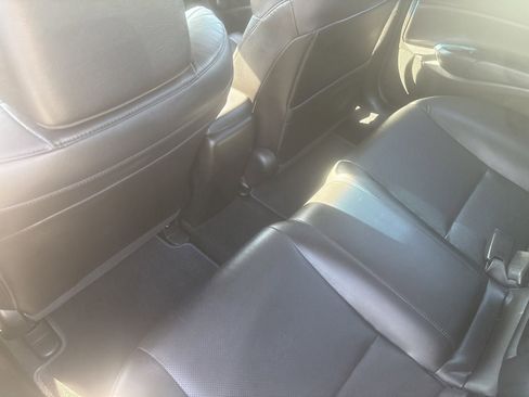 Used 2013 Acura ILX w/ Premium Package image 25