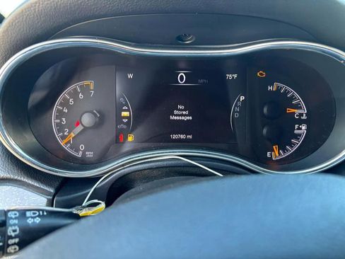 Used 2020 Ford F150 Lariat w/ Lariat Bed Utility Package image 8