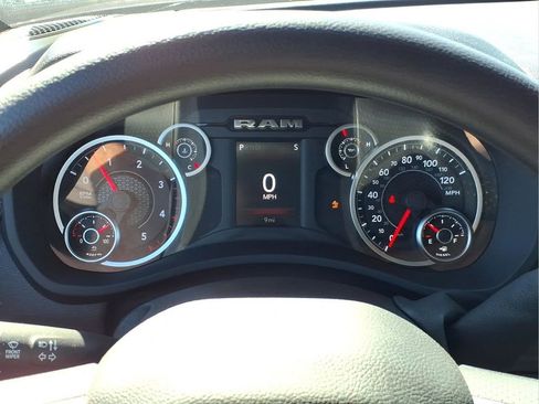New 2026 RAM 2500 Tradesman AWD/4WD image 30