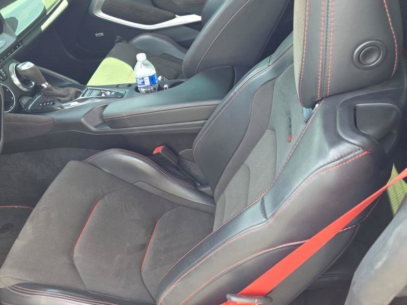 Used 2018 Chevrolet Camaro ZL1 w/ LPO, ZL1 Protection Package RWD image 10