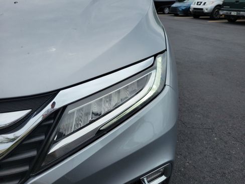 Used 2018 Honda Odyssey Elite image 11
