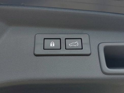 New 2026 Subaru Outback Touring AWD/4WD image 9