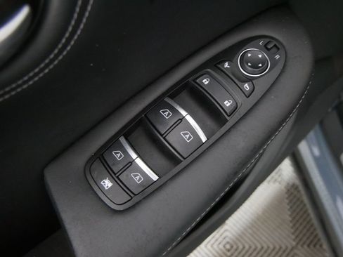 Used 2023 INFINITI QX55 Luxe w/ Cargo Package AWD/4WD image 17