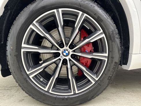 New 2026 BMW X5 xDrive40i w/ M Sport Package image 11