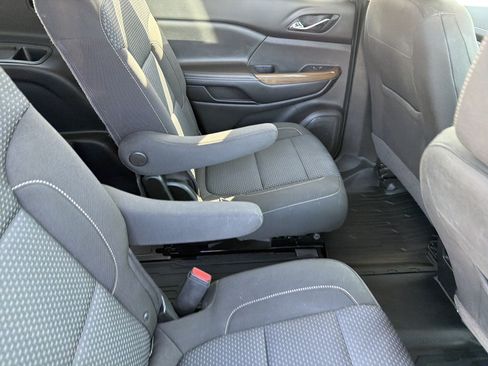 Used 2021 GMC Acadia SLE w/ Driver Convenience Package AWD/4WD image 63