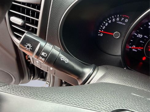 Used 2016 Kia Soul FWD image 21
