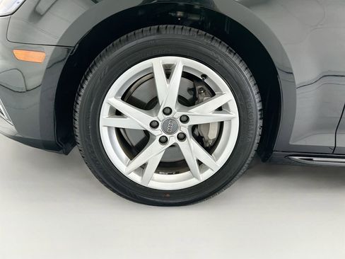 Used 2018 Audi A4 2.0T Premium AWD/4WD image 28