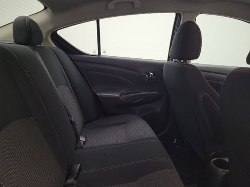 Used 2018 Nissan Versa SV w/ SV Special Edition FWD image 19