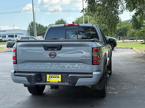 Used 2022 Nissan Frontier Pro-X w/ Technology Package RWD image 3