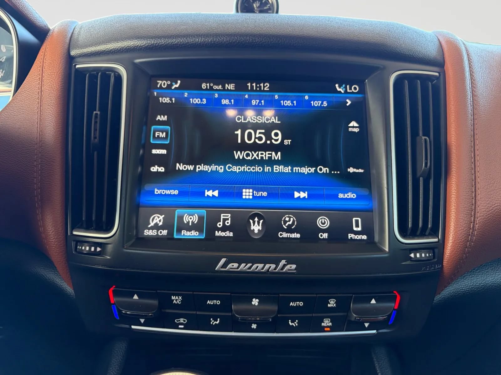 Used 2019 Maserati Levante AWD/4WD image 23