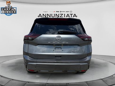Certified 2026 Nissan Rogue SL AWD/4WD image 4