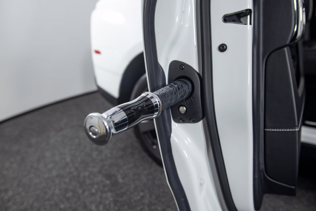 Used 2019 Rolls-Royce Cullinan AWD/4WD image 32