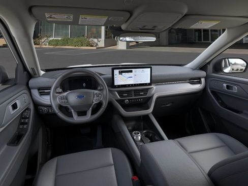 New 2026 Ford Explorer Active w/ Active Comfort Package RWD image 9