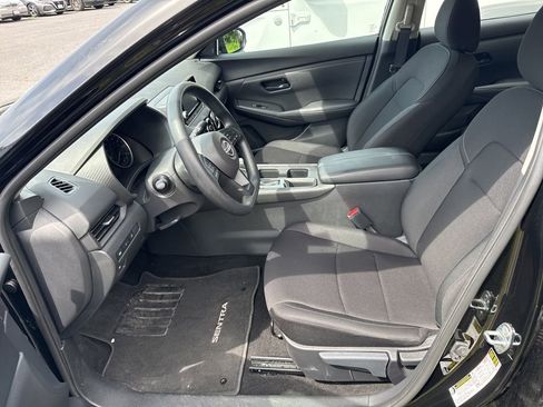 Used 2025 Nissan Sentra S FWD image 5