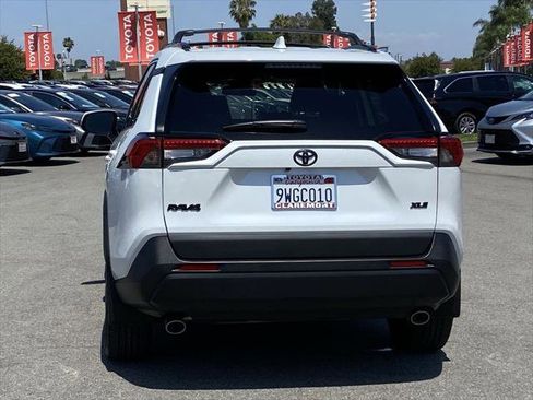 Certified 2025 Toyota RAV4 XLE Premium FWD image 6