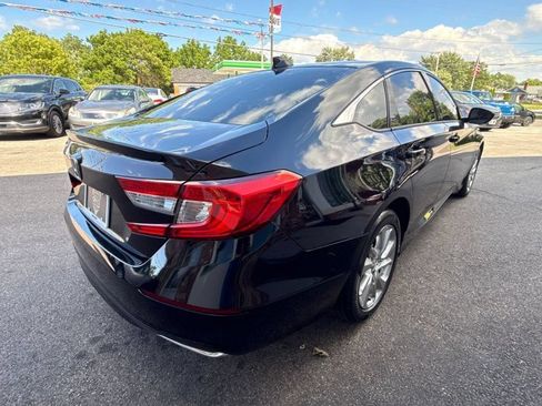 Used 2019 Honda Accord LX image 5