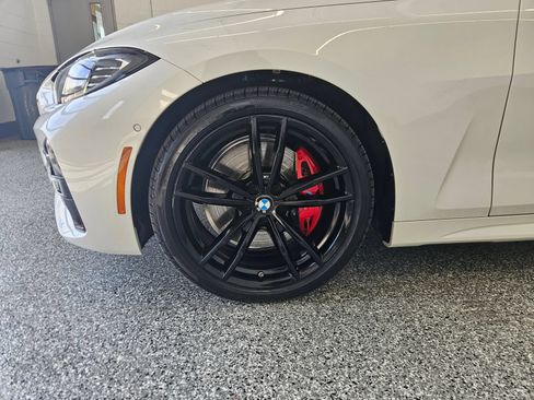 Used 2024 BMW 440i xDrive Convertible w/ Premium Package AWD/4WD image 18