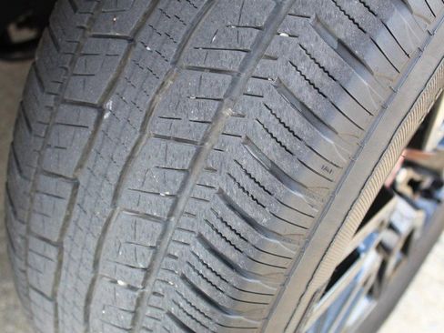 Used 2023 GMC Sierra 1500 Elevation image 9