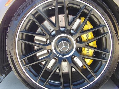 Used 2022 Mercedes-Benz SL 63 AMG 4MATIC image 43