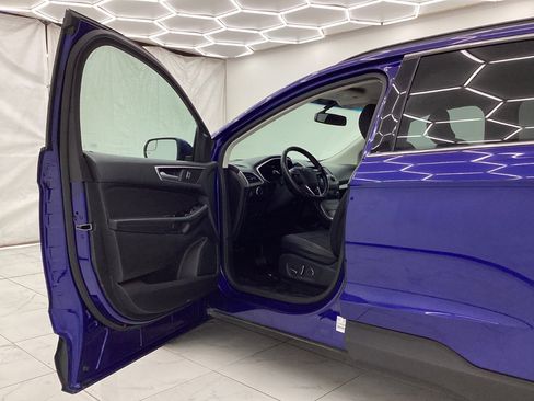Used 2015 Ford Edge SEL AWD/4WD image 16