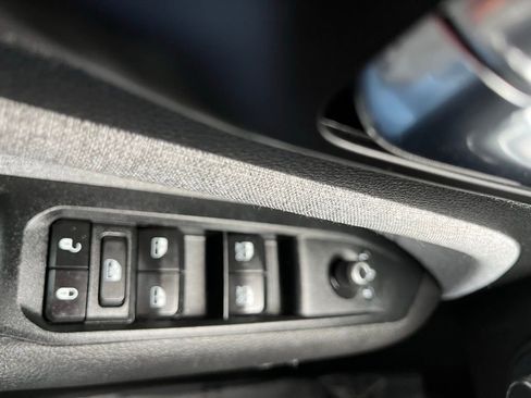 Used 2022 Jeep Compass Latitude image 22