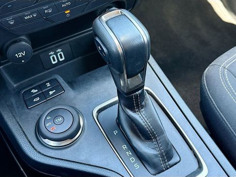 Used 2023 Ford Ranger XLT w/ Equipment Group 301A Mid image 17