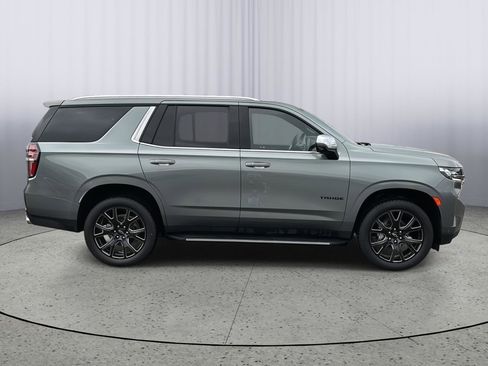 Used 2024 Chevrolet Tahoe Premier w/ Premium Package image 6