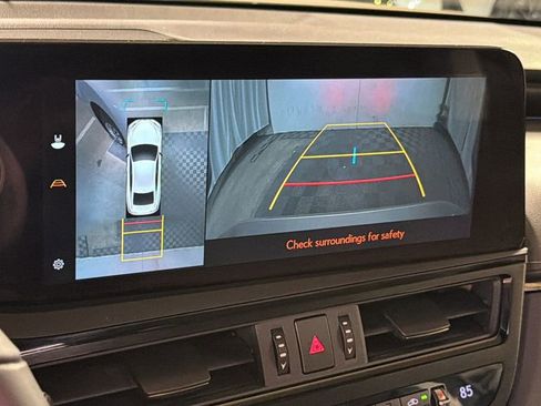 Used 2023 Lexus ES 300h Ultra Luxury w/ Accessory Package (Z2) image 24