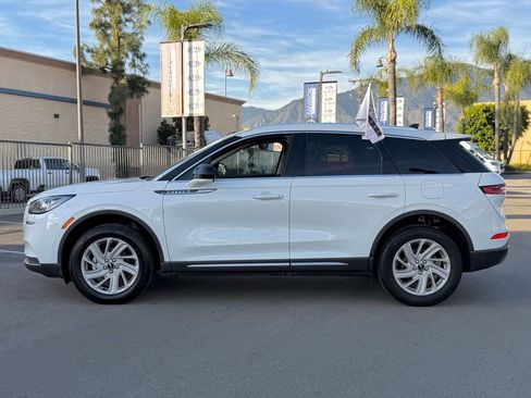 Used 2022 Lincoln Corsair FWD image 5