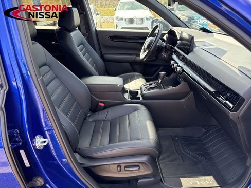 Used 2023 Honda CR-V Sport Touring image 22