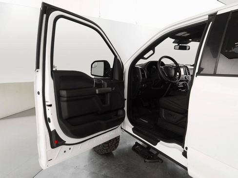 Used 2019 Ford F150 XLT w/ Equipment Group 301A Mid image 11