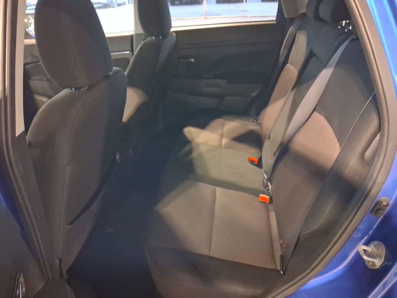Used 2019 Mitsubishi Outlander Sport ES FWD image 17
