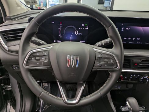 Used 2024 Buick Encore GX Preferred image 20