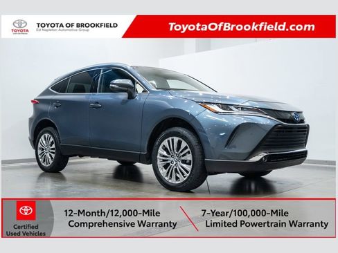 Certified 2023 Toyota Venza XLE image 1